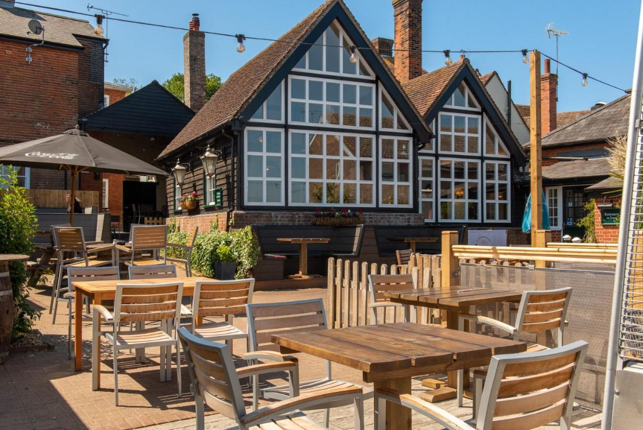 The Crown Pub And Hotel Manningtree Eksteriør billede